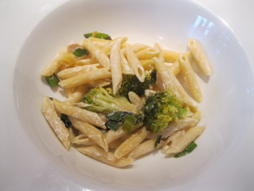 chicken & broccoli pasta